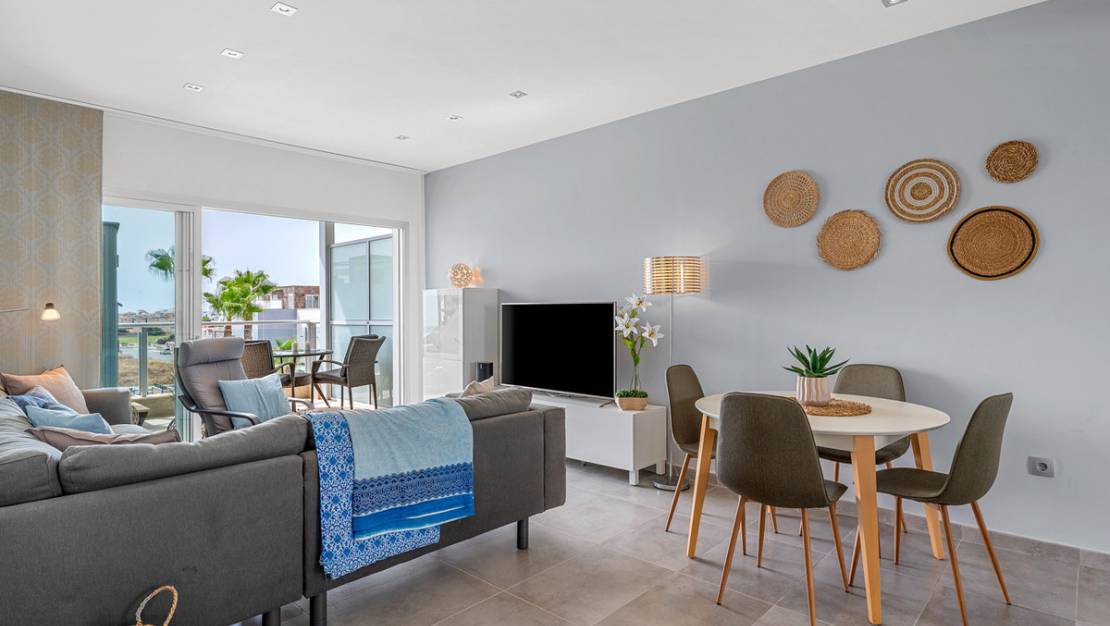 Sale - Villa - Orihuela - Punta Prima