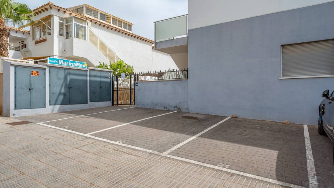 Sale - Villa - Orihuela - Punta Prima