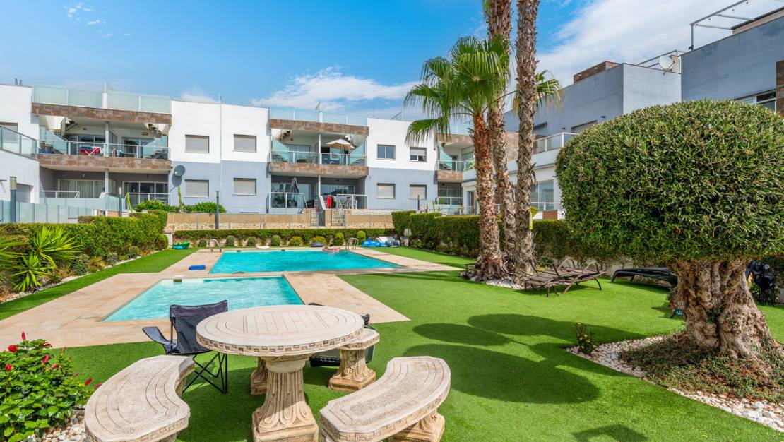 Sale - Villa - Orihuela - Punta Prima