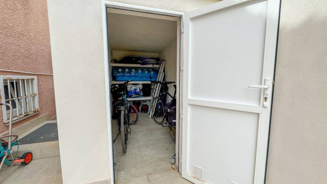 Sale - Villa - Orihuela - Punta Prima