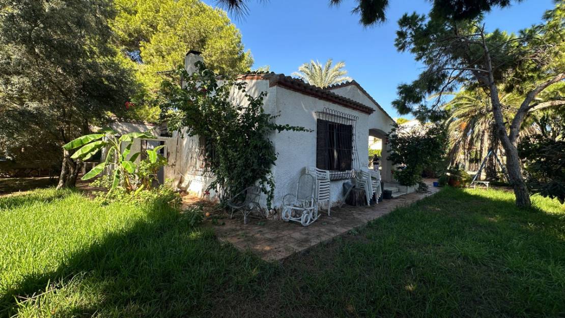 Sale - Villa - Orihuela - Punta Prima