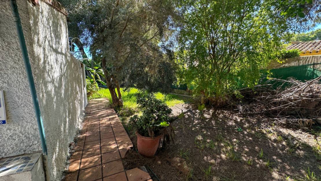 Sale - Villa - Orihuela - Punta Prima