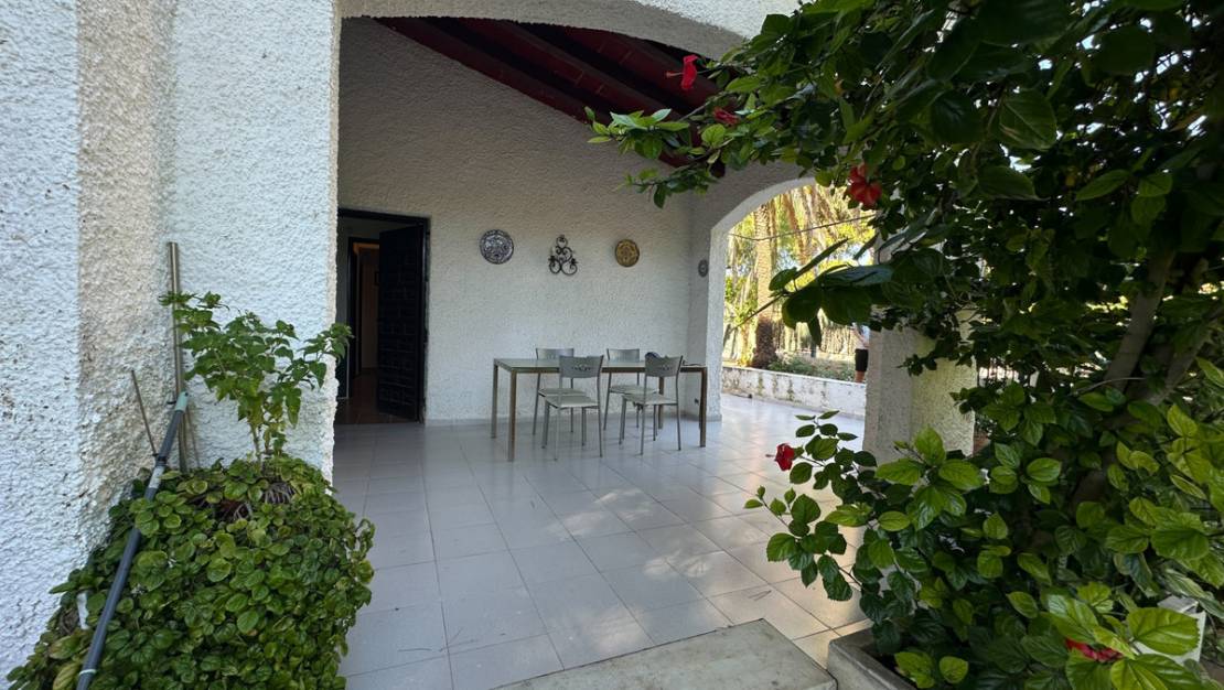 Sale - Villa - Orihuela - Punta Prima