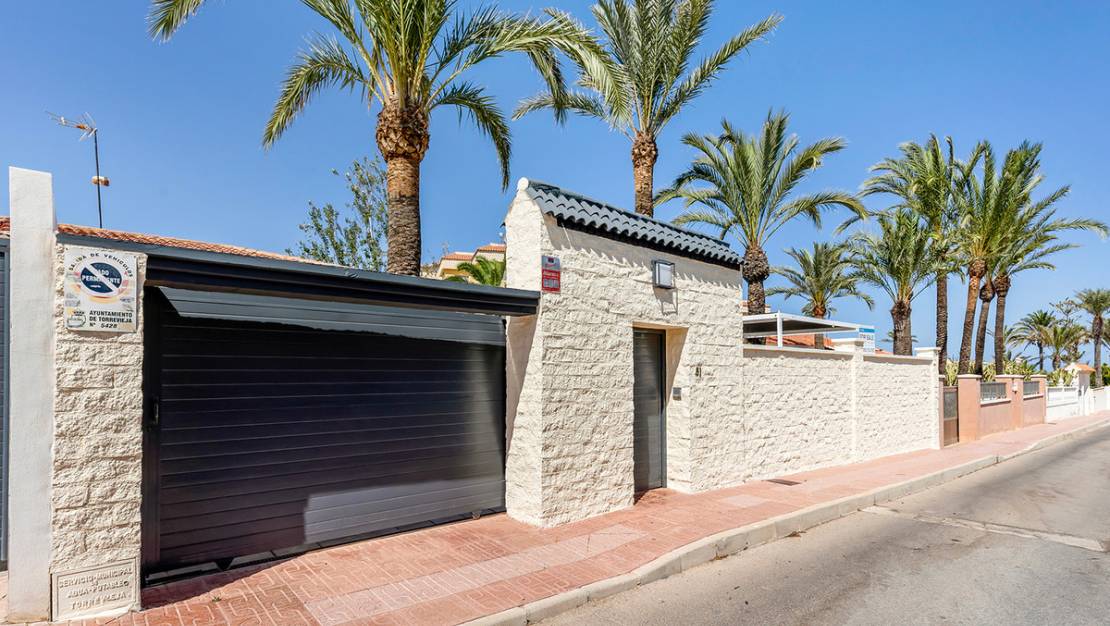 Sale - Villa - Orihuela - Rocio del Mar
