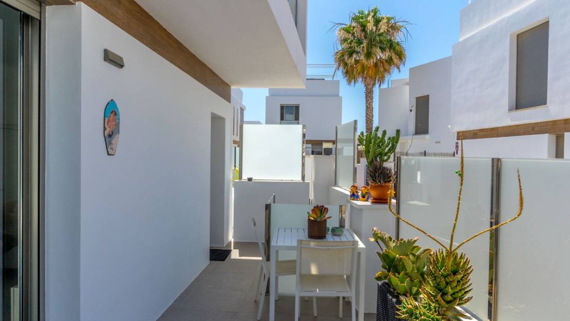 Sale - Villa - Orihuela - Villamartin