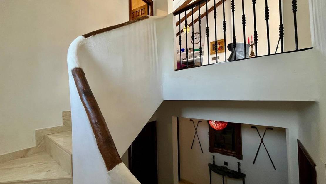 Sale - Villa - Orihuela - Villamartin