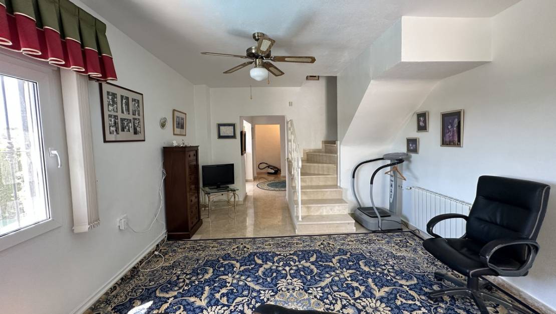 Sale - Villa - Orihuela - Villamartin