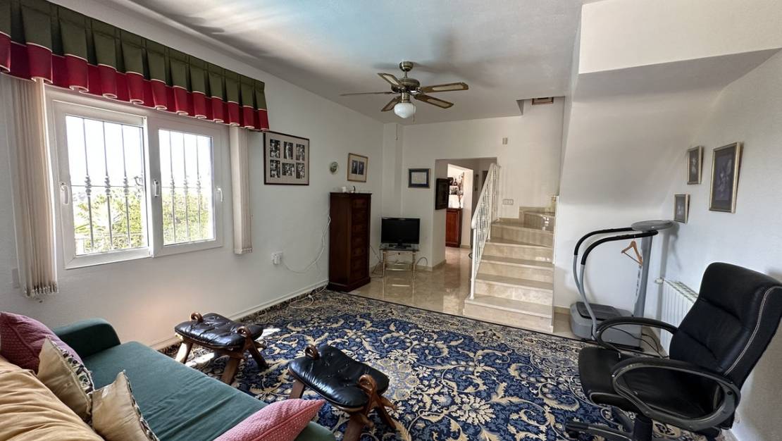 Sale - Villa - Orihuela - Villamartin