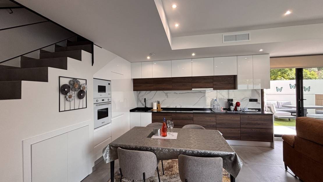 Sale - Villa - Orihuela - Villamartin