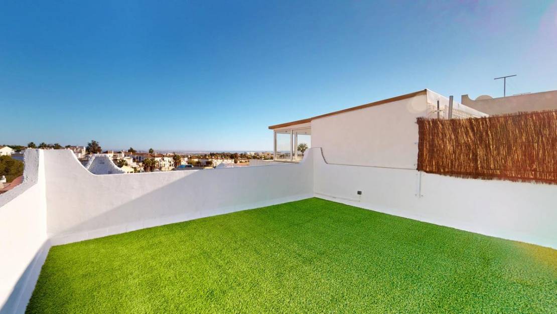 Sale - Villa - Orihuela - Villamartin