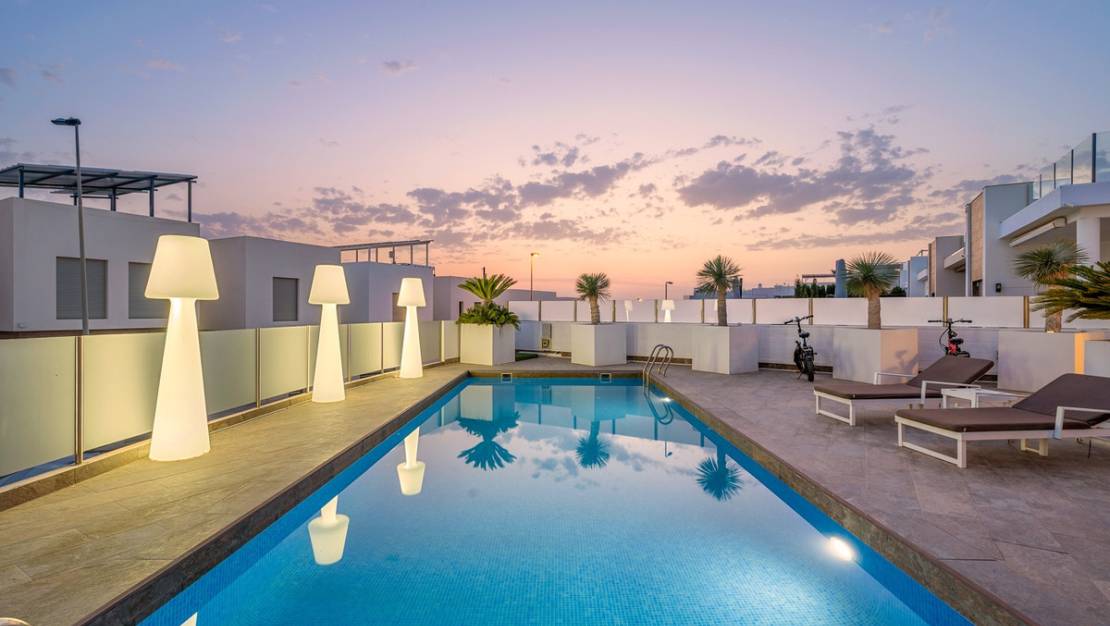 Sale - Villa - Orihuela - Villamartin