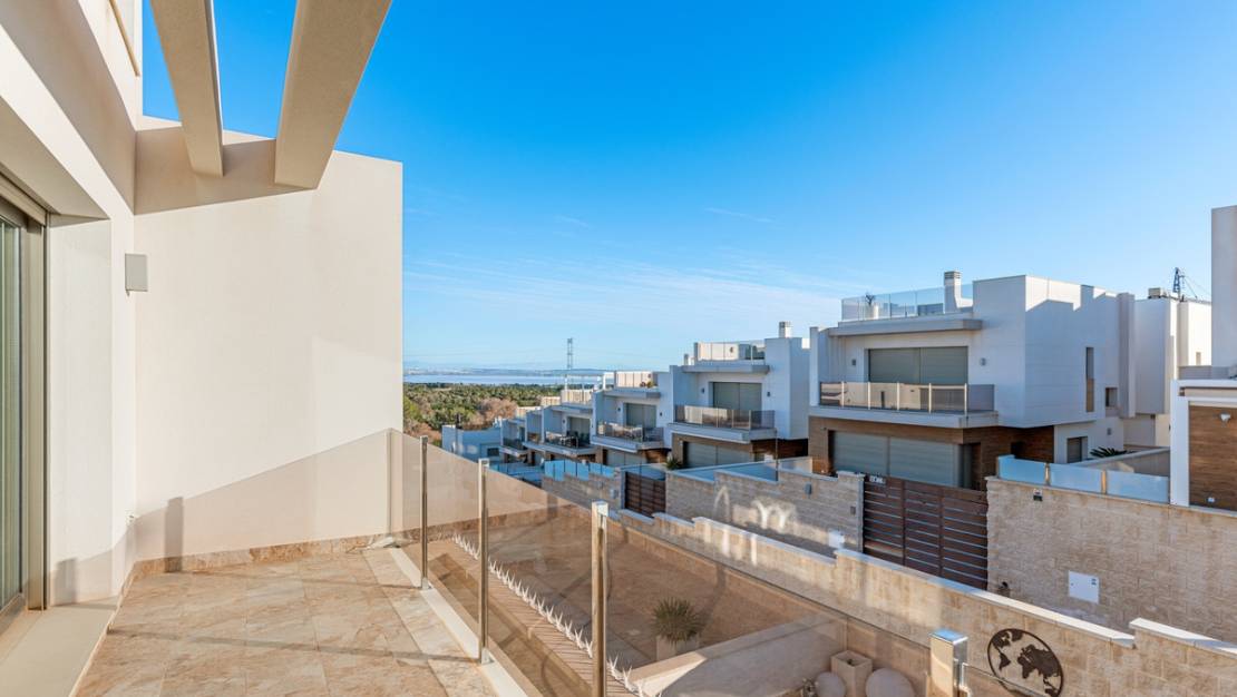 Sale - Villa - Orihuela - Villamartin