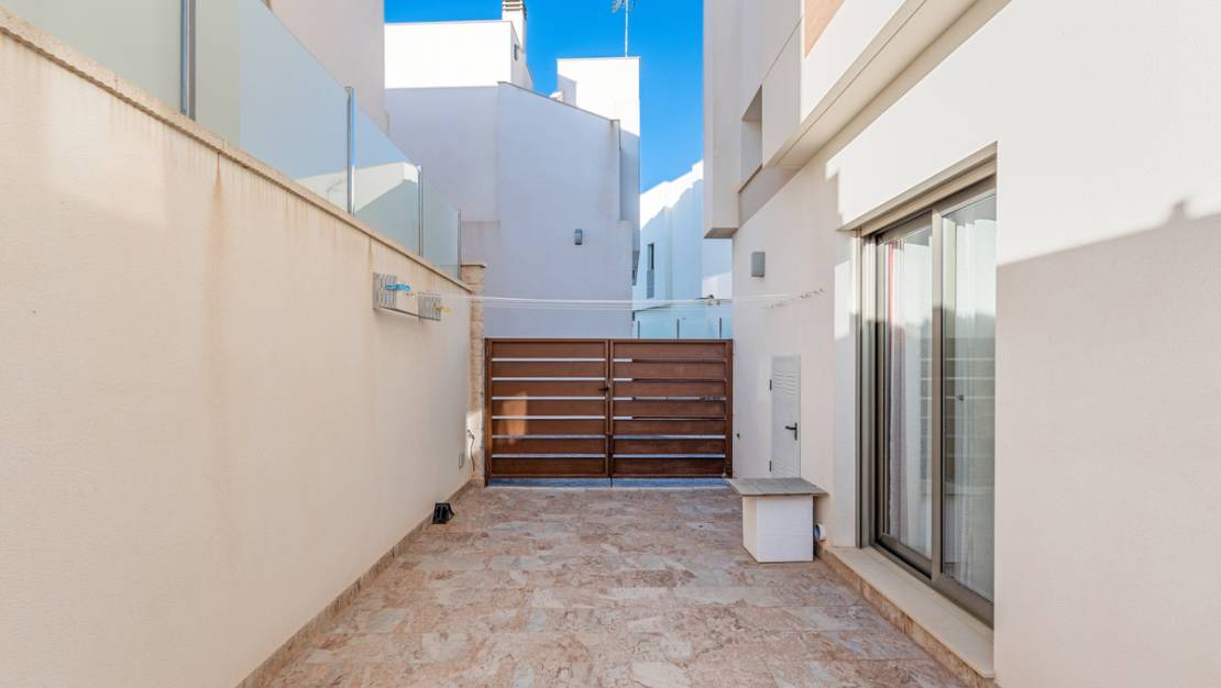 Sale - Villa - Orihuela - Villamartin