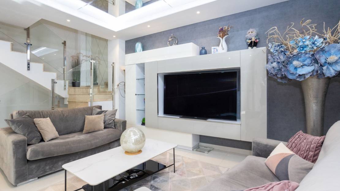 Sale - Villa - Orihuela - Villamartin