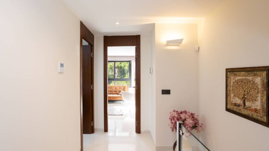 Sale - Villa - Orihuela - Villamartin