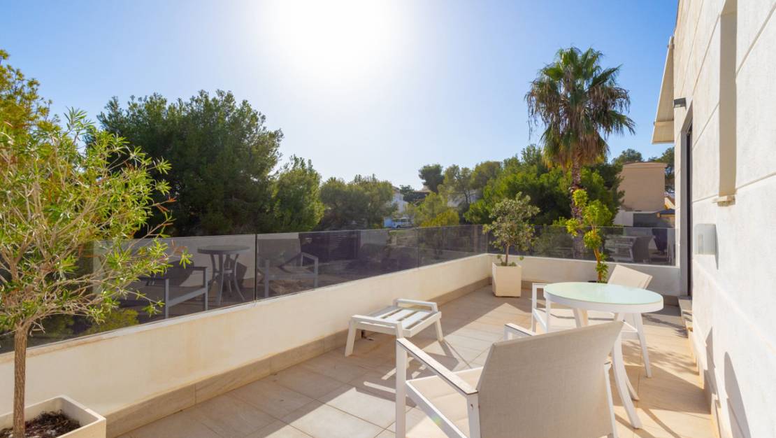 Sale - Villa - Orihuela - Villamartin