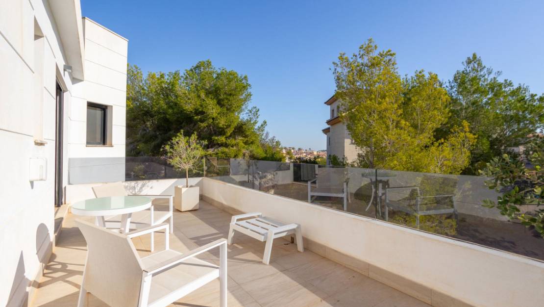 Sale - Villa - Orihuela - Villamartin