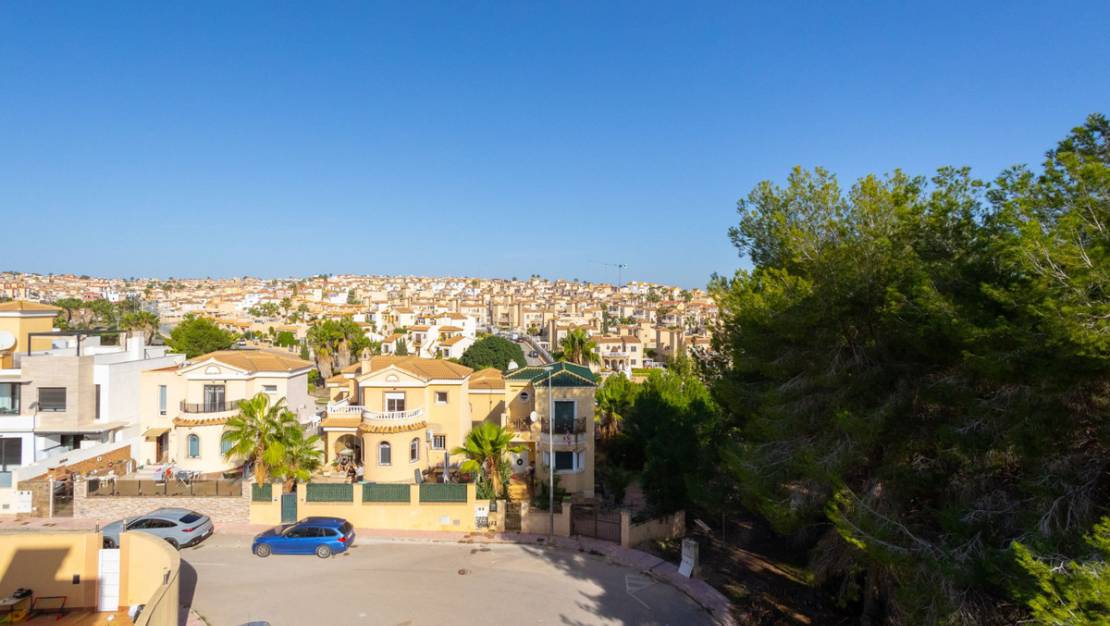 Sale - Villa - Orihuela - Villamartin