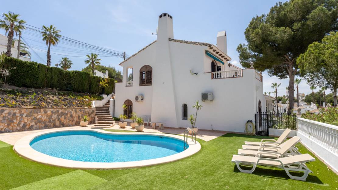 Sale - Villa - Orihuela - Villamartin