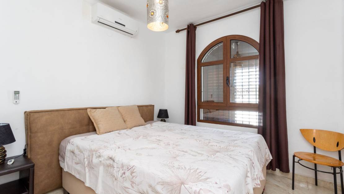 Sale - Villa - Orihuela - Villamartin