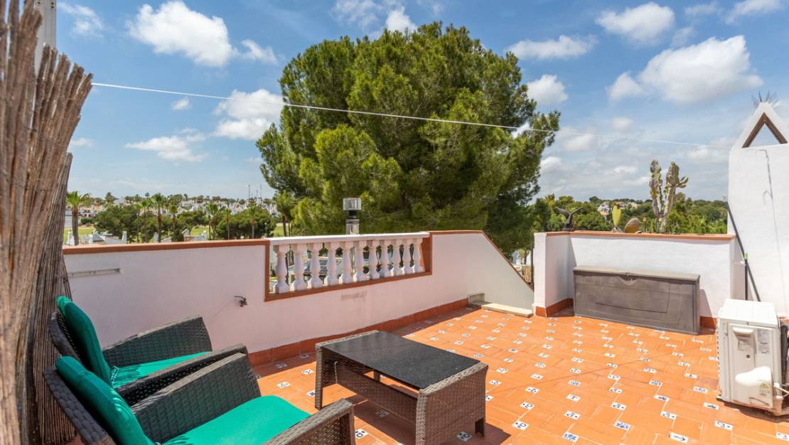 Sale - Villa - Orihuela - Villamartin