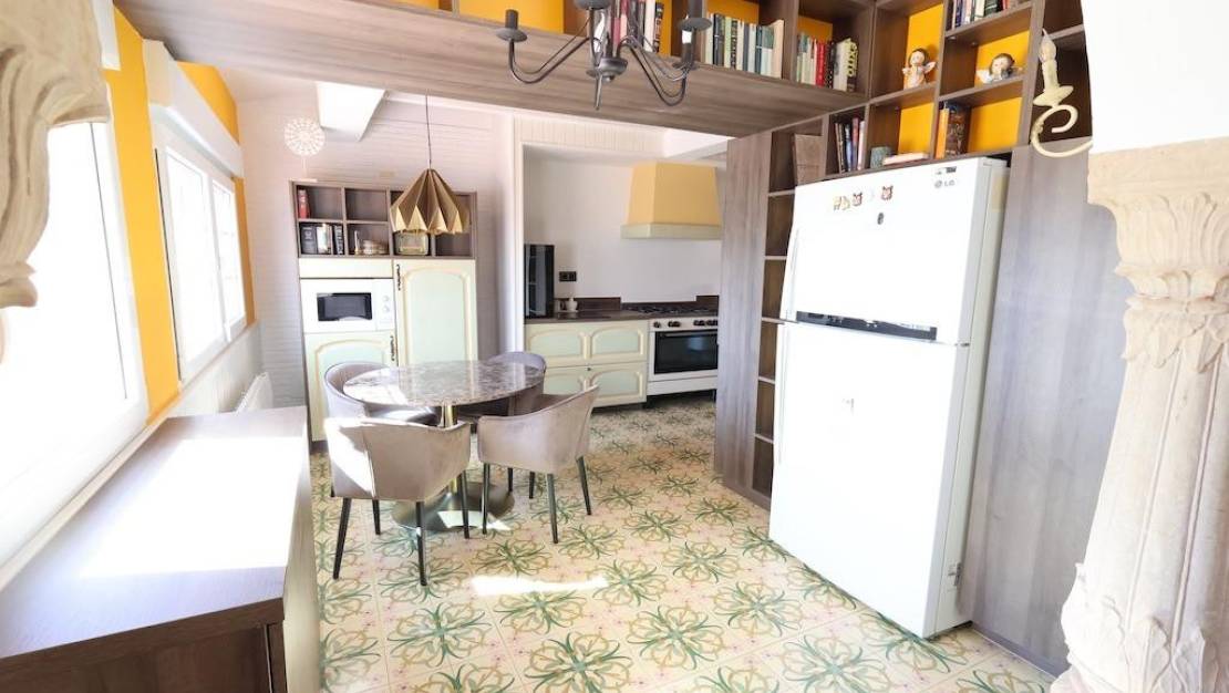 Sale - Villa - Orihuela - Villamartin