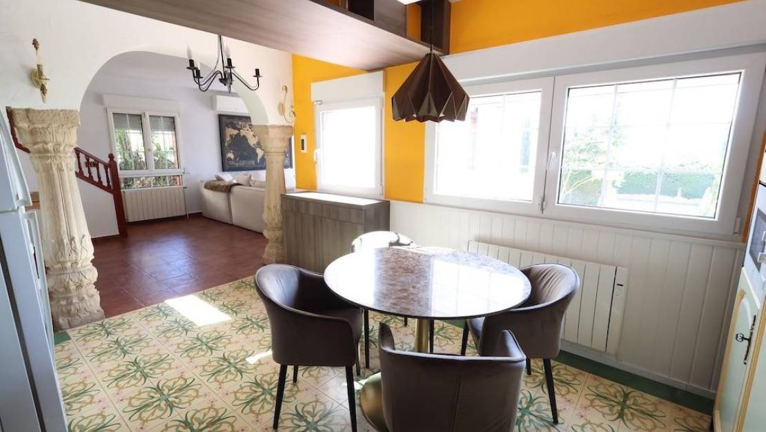 Sale - Villa - Orihuela - Villamartin