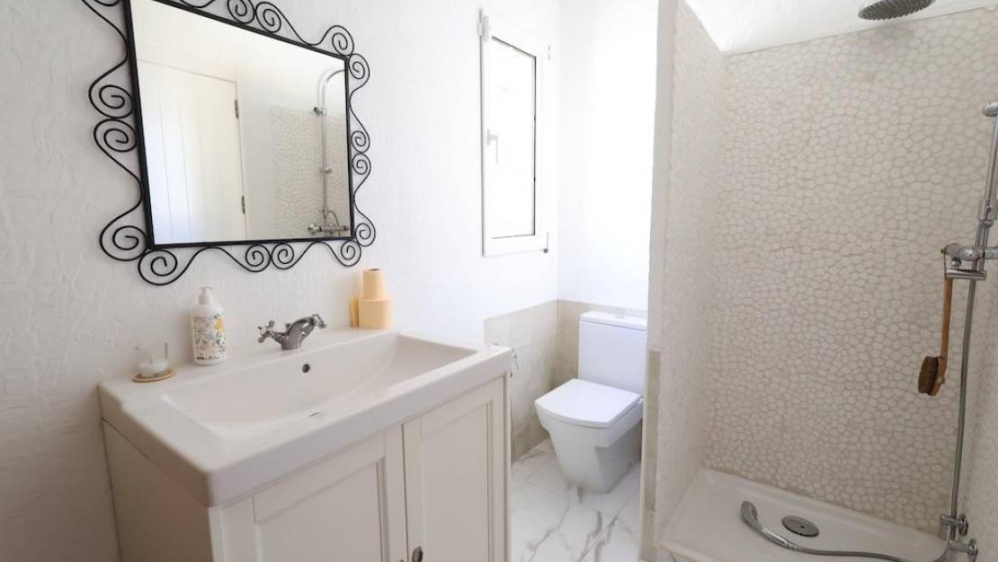 Sale - Villa - Orihuela - Villamartin