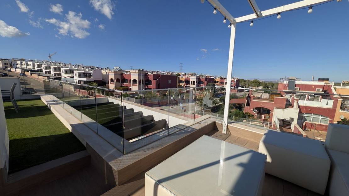 Sale - Villa - Orihuela - Villamartin