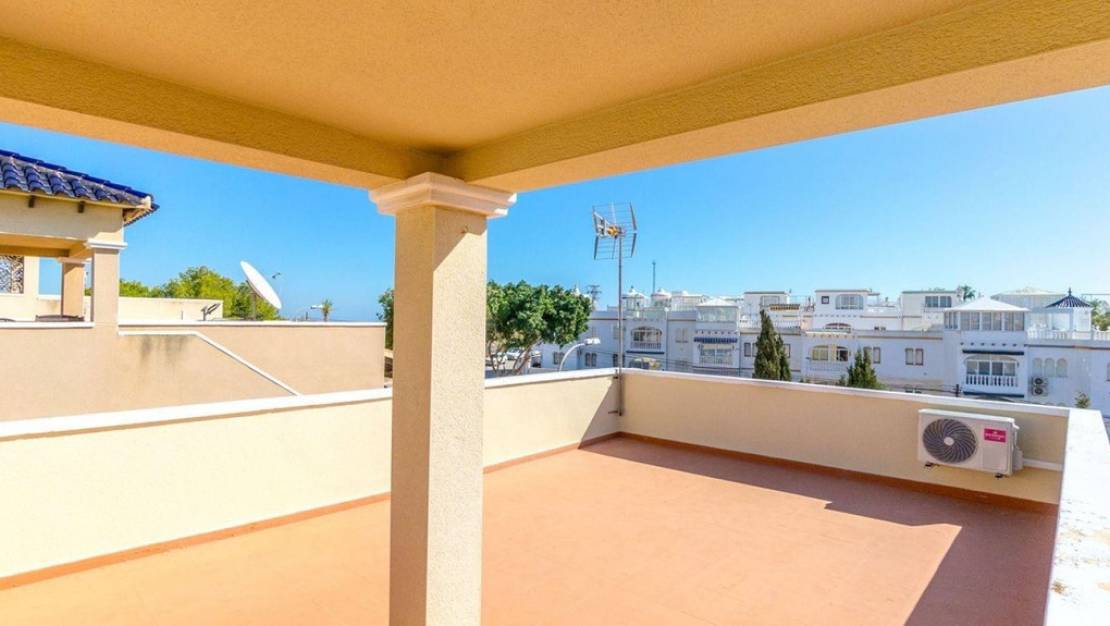 Sale - Villa - Orihuela - Villamartin