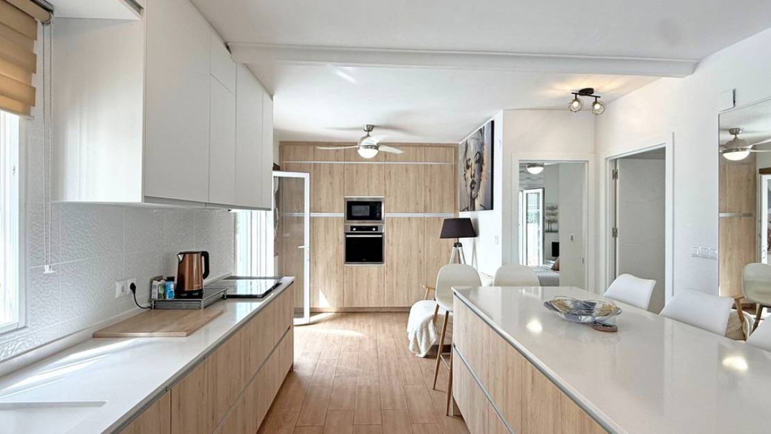 Sale - Villa - Orihuela - Villamartin