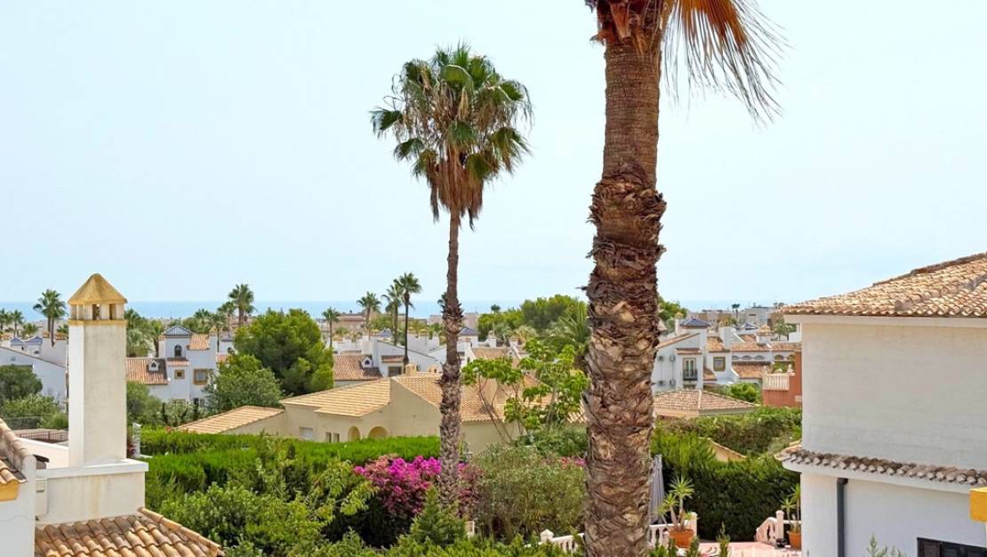 Sale - Villa - Orihuela - Villamartin