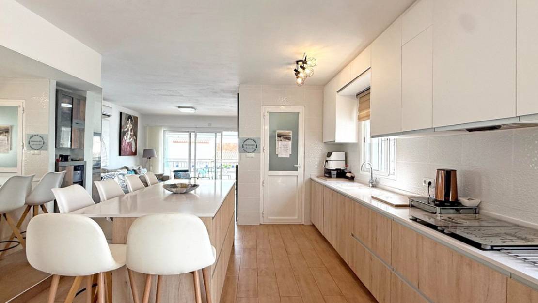 Sale - Villa - Orihuela - Villamartin