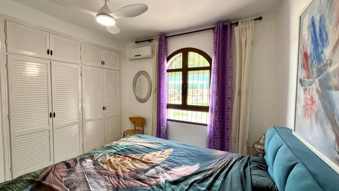 Sale - Villa - Orihuela - Villamartin