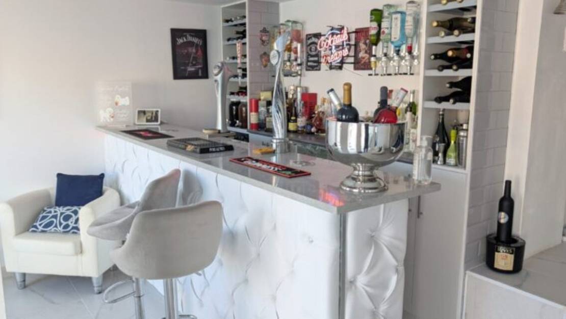 Sale - Villa - Orihuela - Villamartin