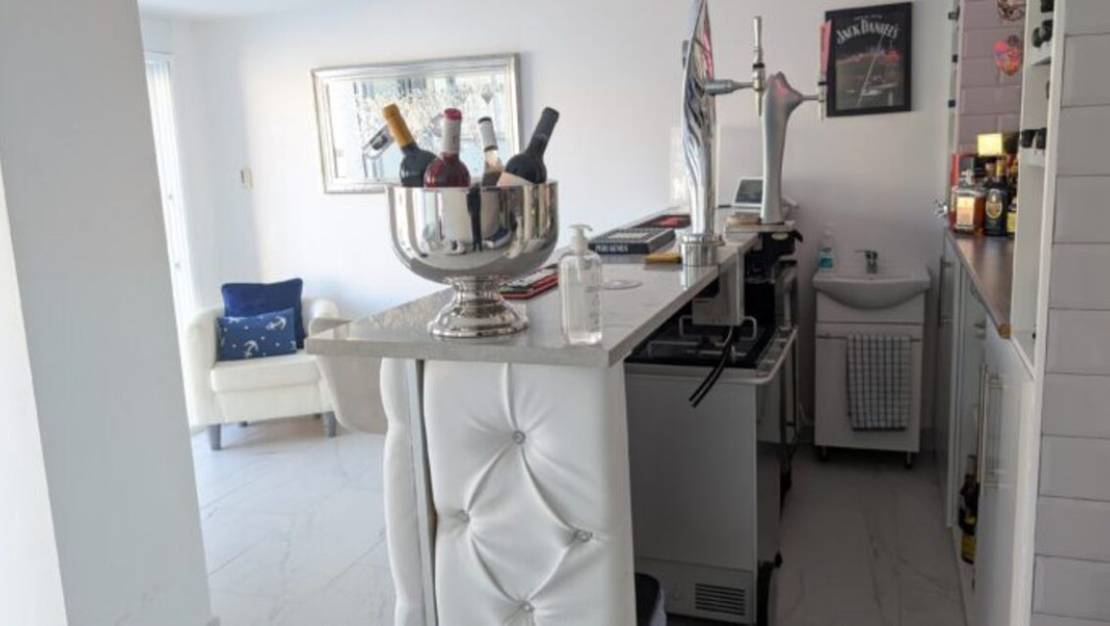 Sale - Villa - Orihuela - Villamartin