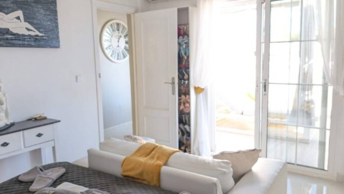 Sale - Villa - Orihuela - Villamartin