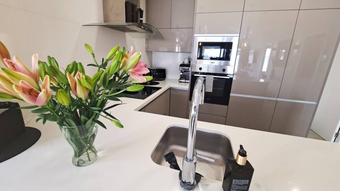 Sale - Villa - Orihuela - Villamartin