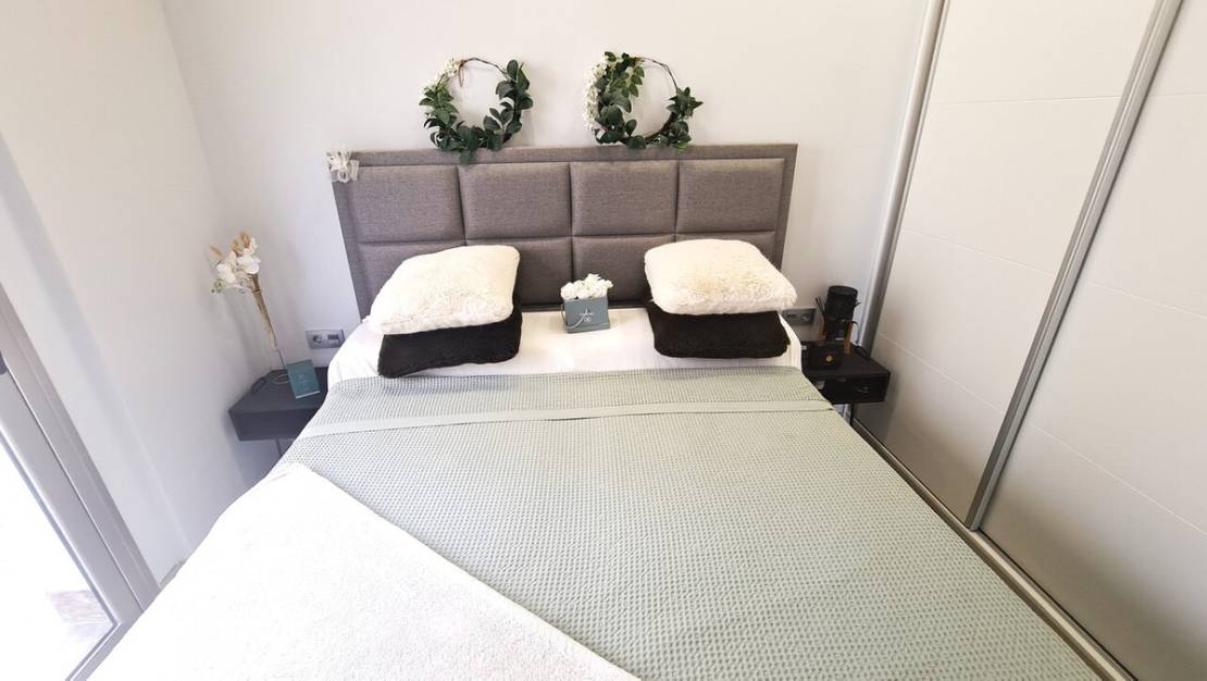 Sale - Villa - Orihuela - Villamartin