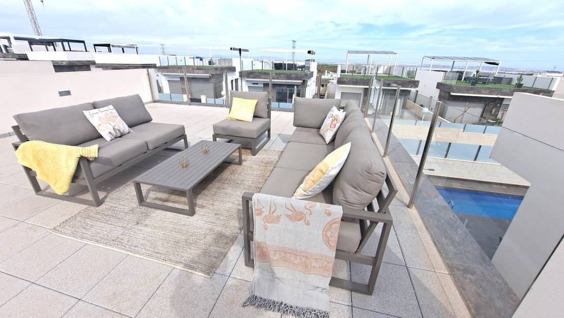 Sale - Villa - Orihuela - Villamartin