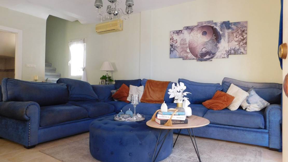 Sale - Villa - Orihuela - Villamartin