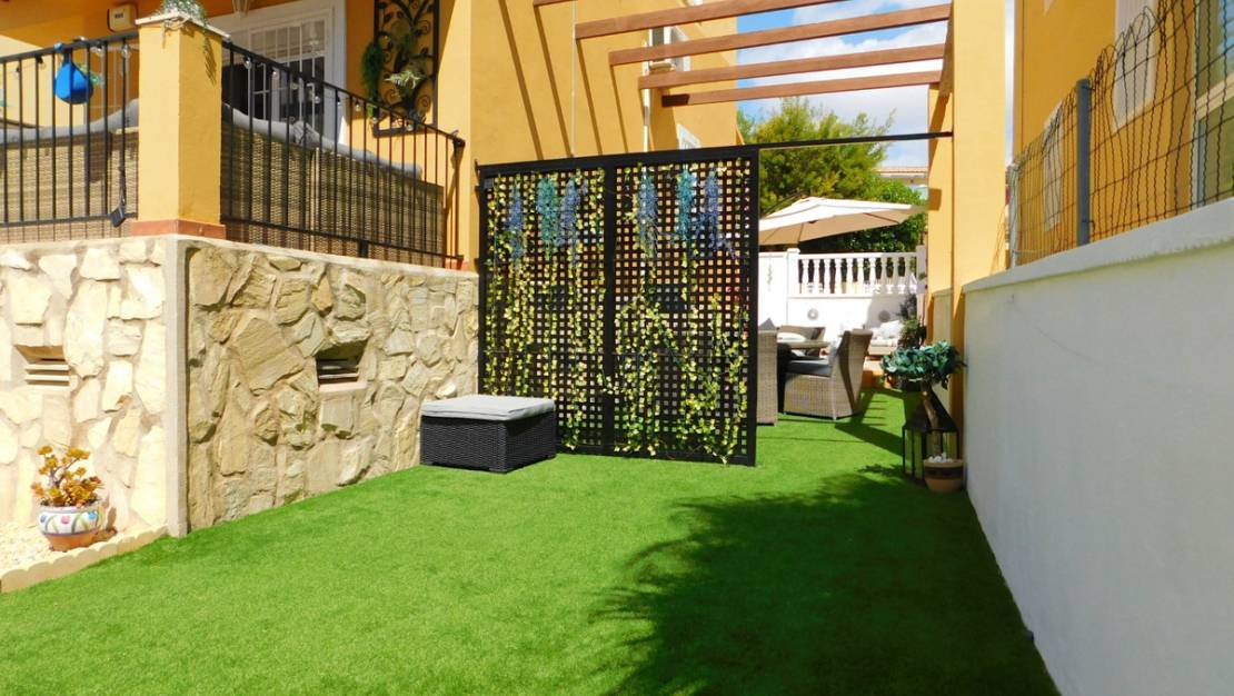 Sale - Villa - Orihuela - Villamartin