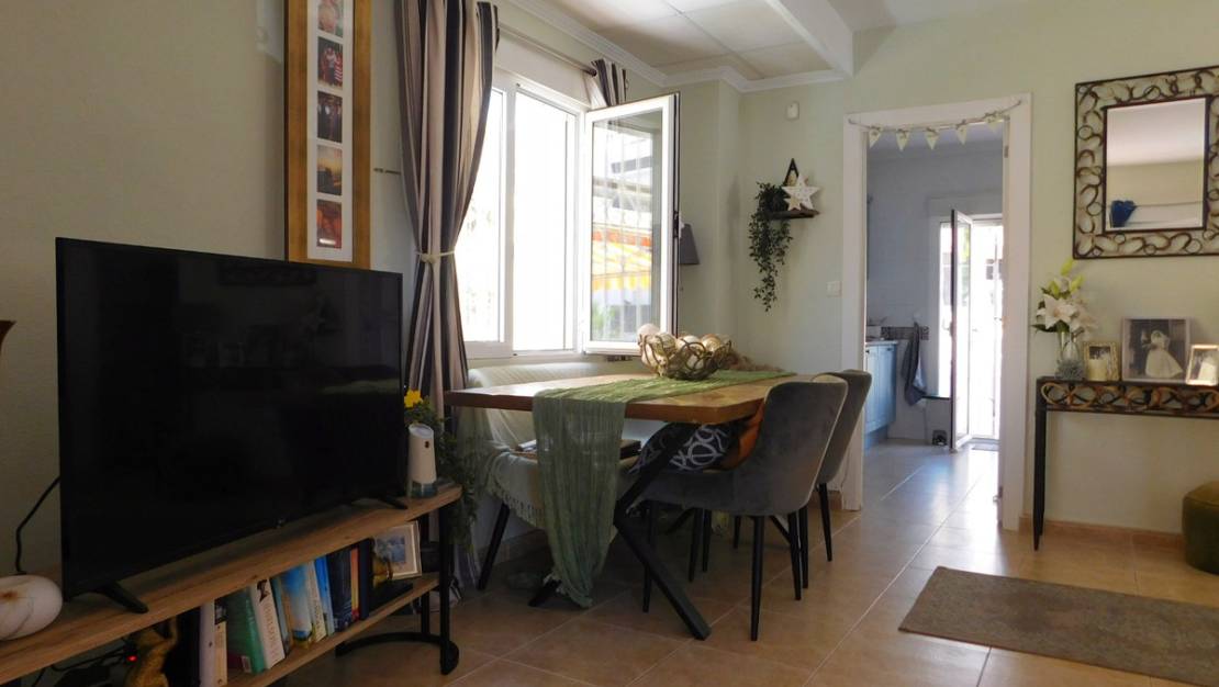 Sale - Villa - Orihuela - Villamartin
