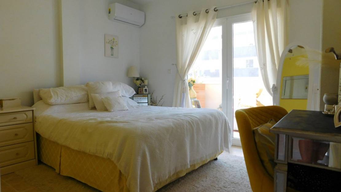 Sale - Villa - Orihuela - Villamartin