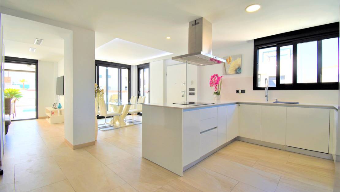 Sale - Villa - Orihuela - Villamartin