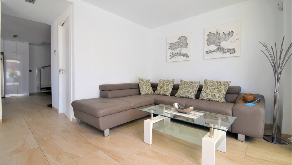Sale - Villa - Orihuela - Villamartin