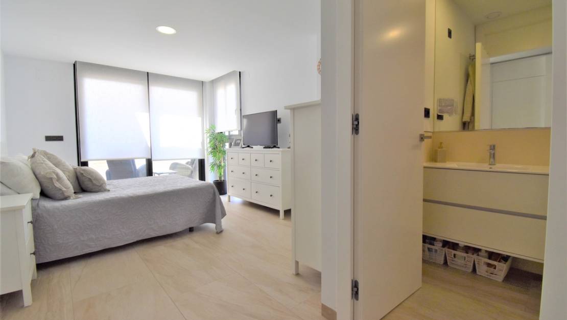 Sale - Villa - Orihuela - Villamartin