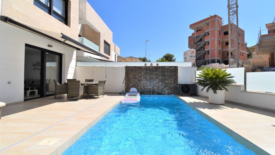 Sale - Villa - Orihuela - Villamartin