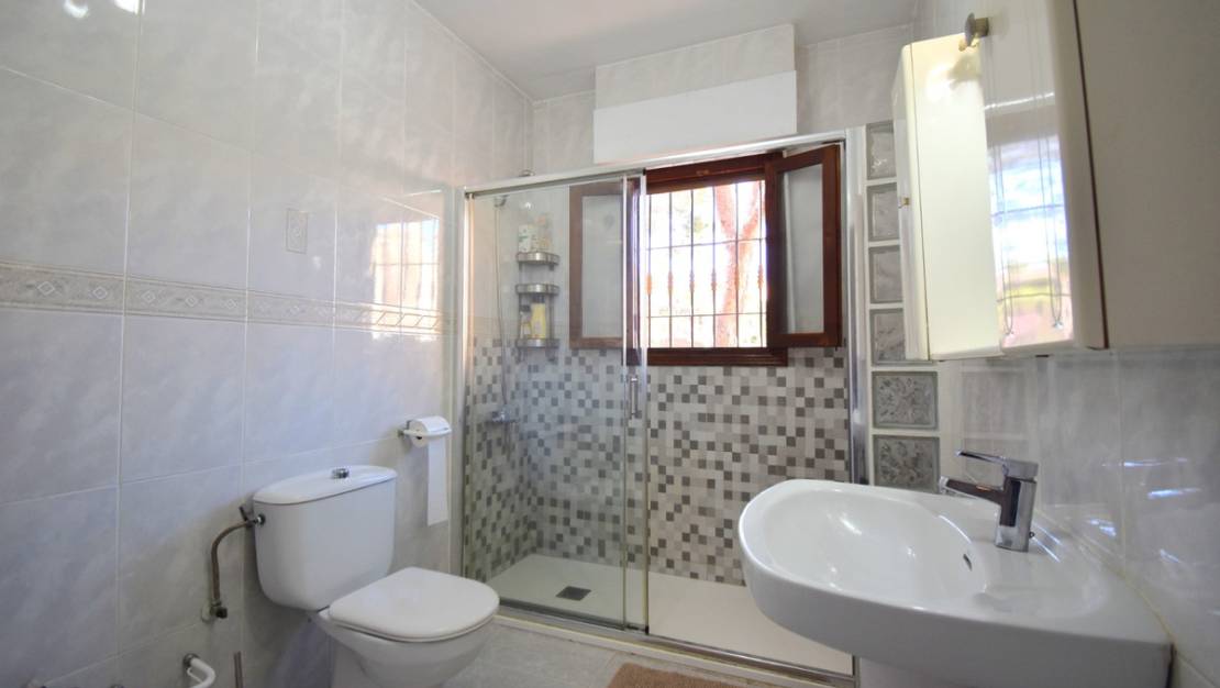 Sale - Villa - Orihuela - Villamartin