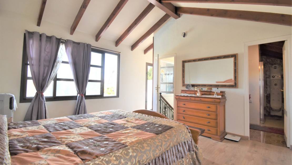 Sale - Villa - Orihuela - Villamartin